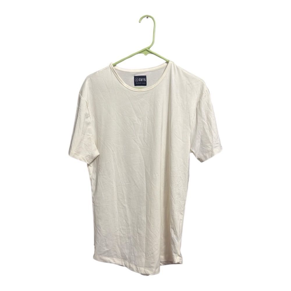 COPY - Cuts Clothing Men's Short  Sleeve Curve Hem Crew NeckSignature Fit Tee -…